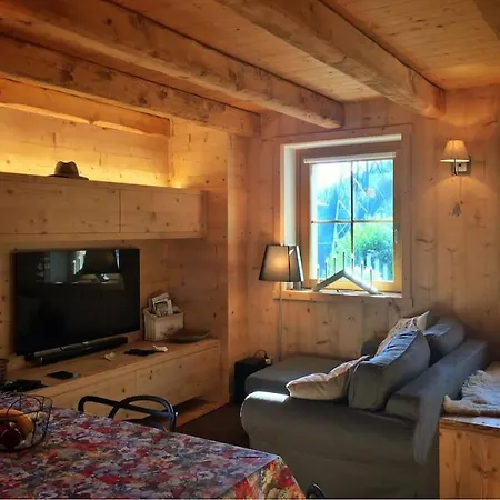 Apartamento Casa Di Charme Sulle Dolomiti *